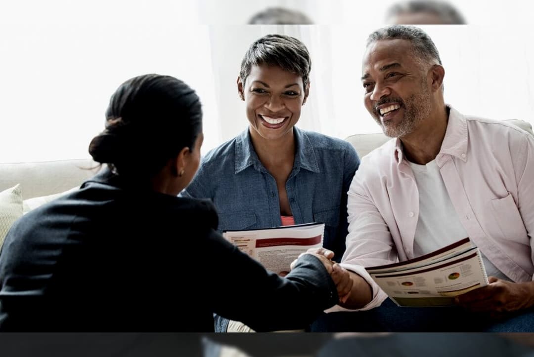 How (and Why) to Build Strong Customer Relationships
