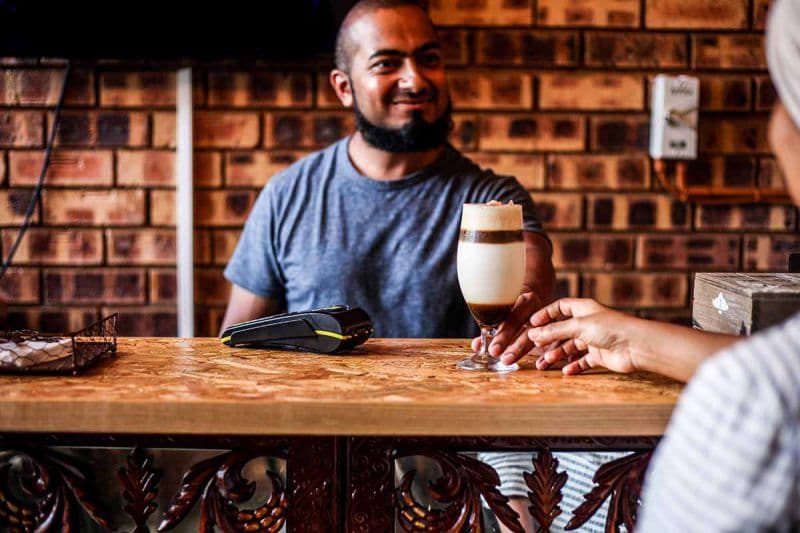 Changing the iK Shaker Solo Card Machine Till Roll